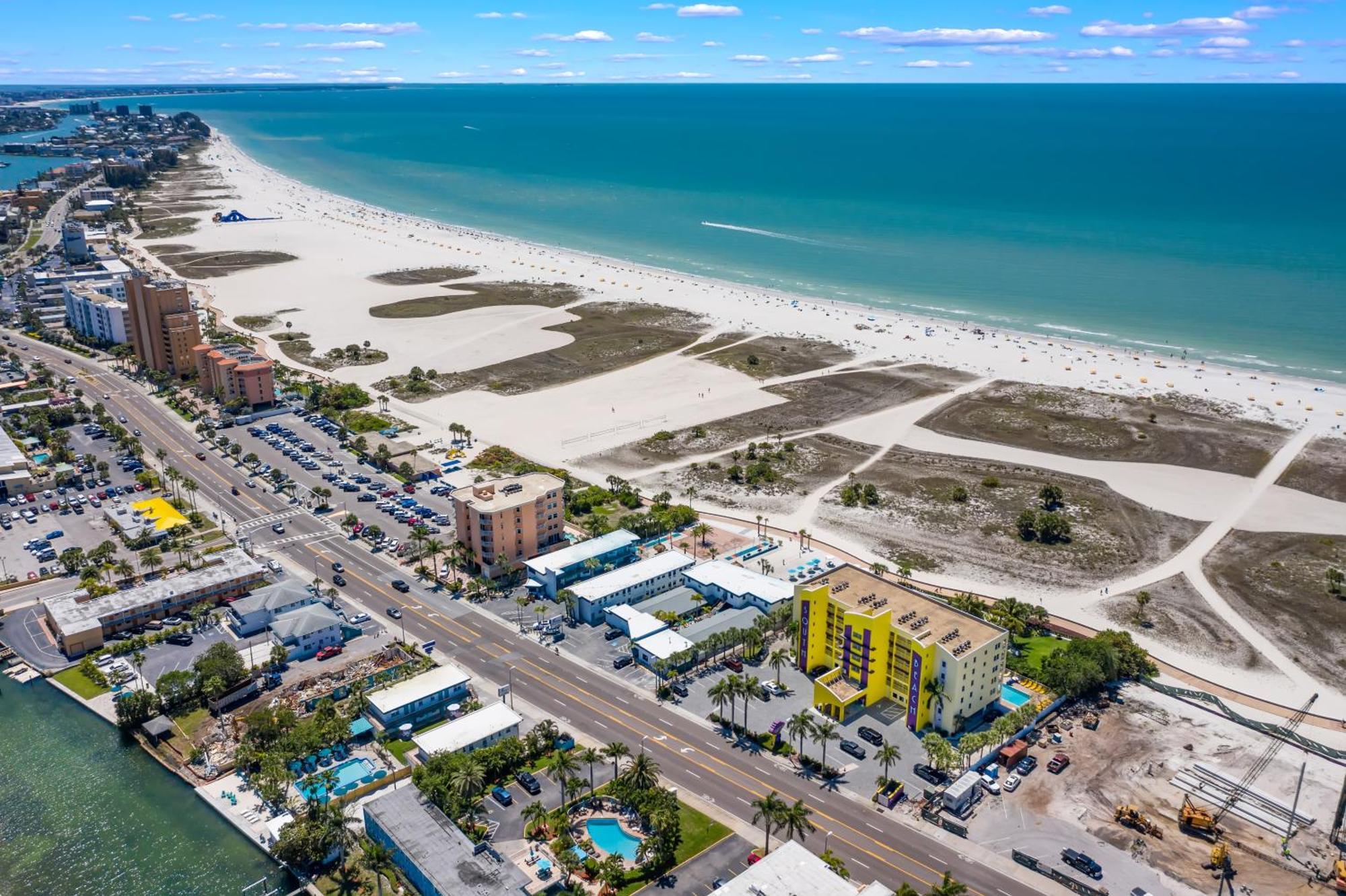 South Beach Oceanfront Resort St. Pete Beach Zimmer foto